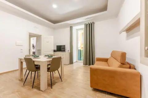 Residenza Amato Suites نابولي المظهر الخارجي الصورة